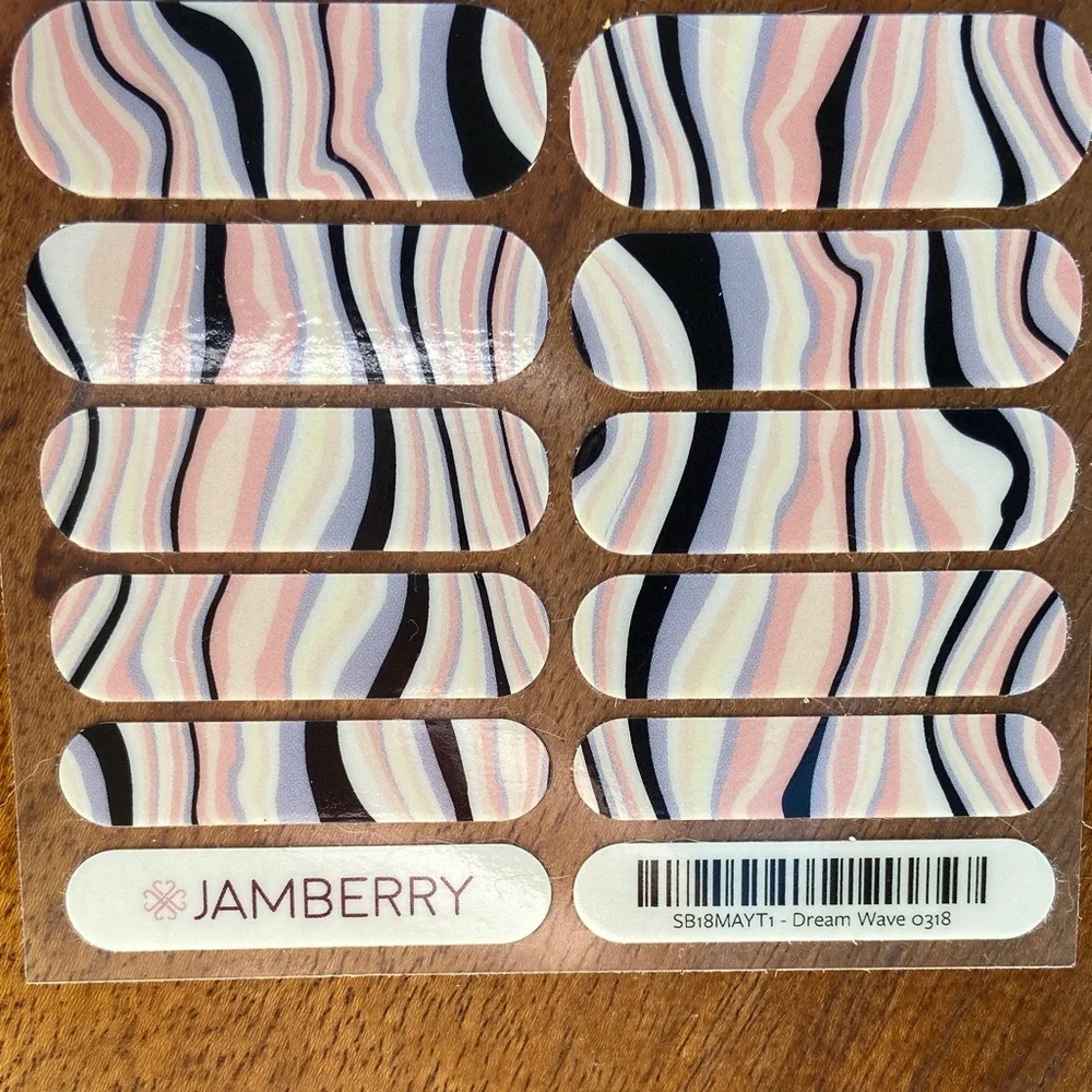 Jamberry “Dream Wave” Nail Wraps